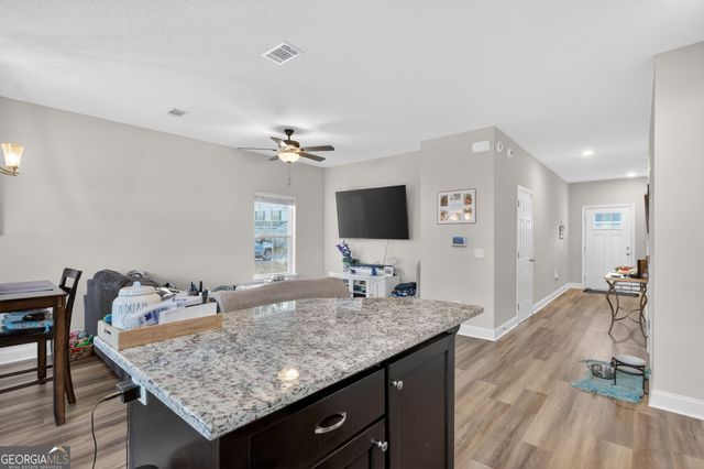 1296 Grayson Avenue, Hinesville, GA 31313