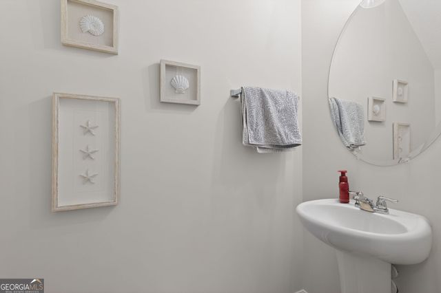 1296 Grayson Avenue, Hinesville, GA 31313