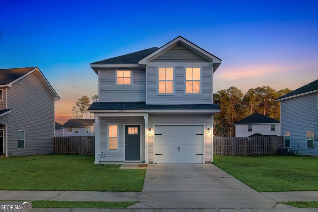 1296 Grayson Avenue, Hinesville, GA 31313