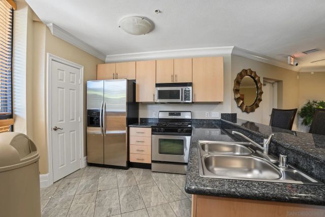 1465 C 3407, San Diego, CA 92101