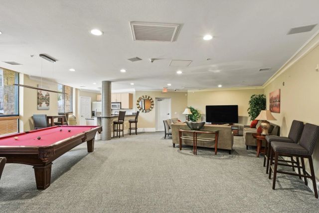 1465 C 3407, San Diego, CA 92101