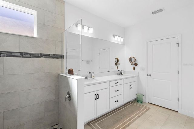 744 HYPERION DRIVE, Debary, FL 32713