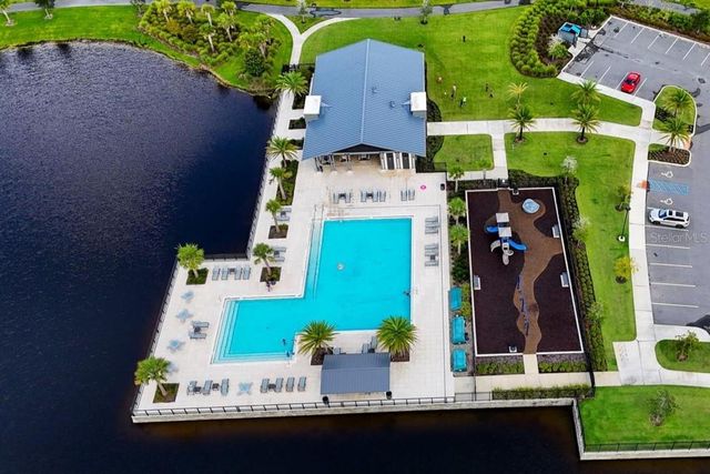 744 HYPERION DRIVE, Debary, FL 32713