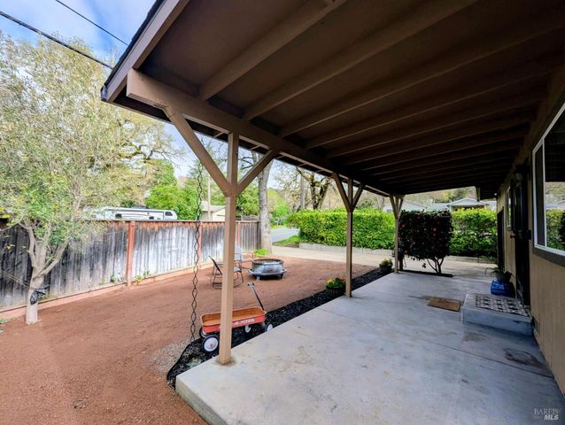 112 E Agua Caliente Rd, Sonoma, CA 95476