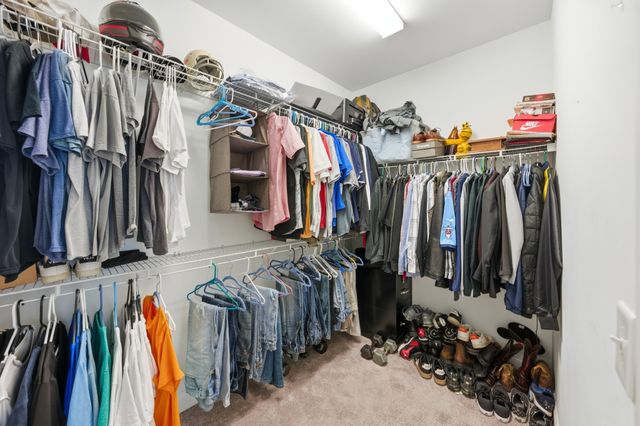 1319 Coates Ln, Gallatin, TN 37066