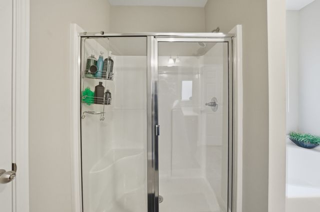 1319 Coates Ln, Gallatin, TN 37066