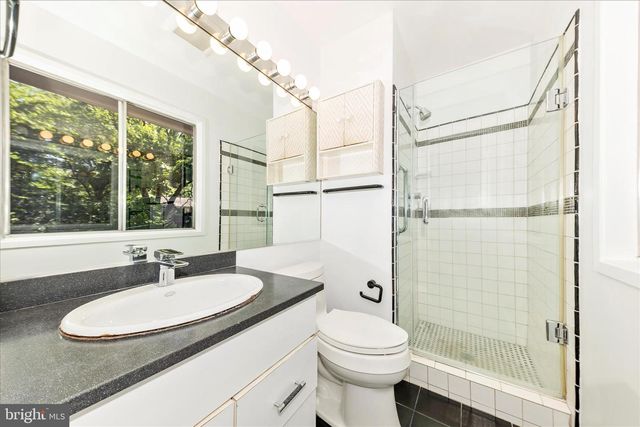8311 LILLY STONE DR, Bethesda, MD 20817