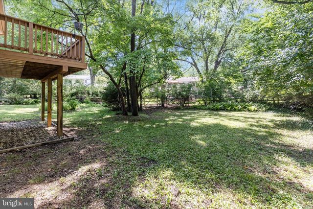 8311 LILLY STONE DR, Bethesda, MD 20817