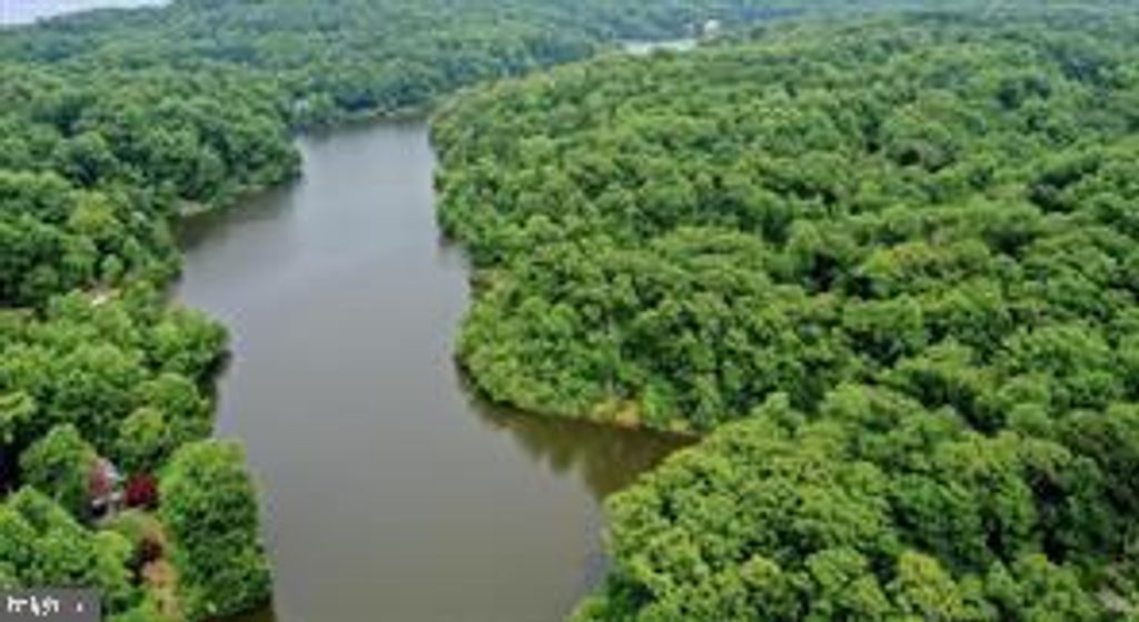 Image 27 of property listing at LOT #92 NORTH INDEPENDENCE DRIVE, Montross, VA 22520