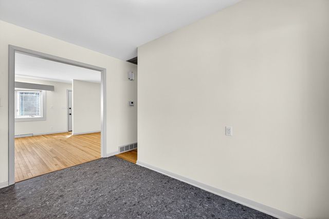 816 W College Avenue, Normal, IL 61761