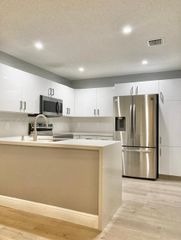 4953 SW 32nd Ter, Dania Beach, FL 33312