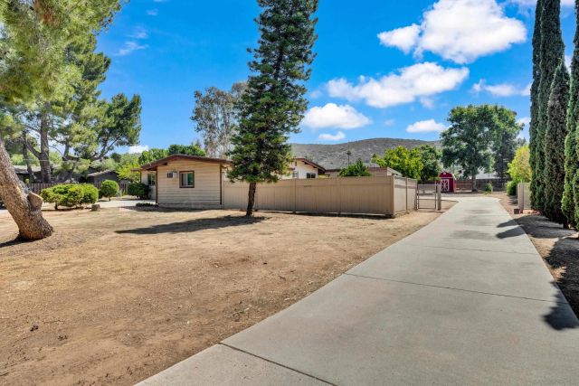 14643 Espola Road, Poway, CA 92064