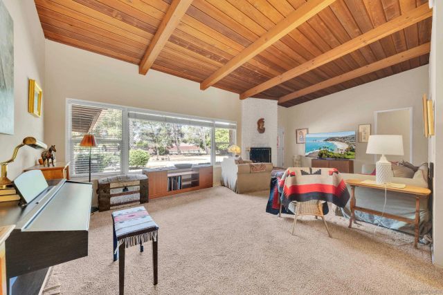 14643 Espola Road, Poway, CA 92064
