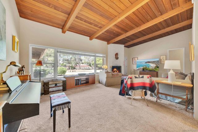 14643 Espola Road, Poway, CA 92064
