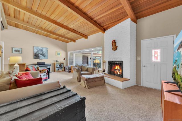14643 Espola Road, Poway, CA 92064