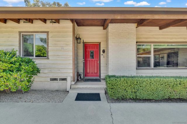 14643 Espola Road, Poway, CA 92064