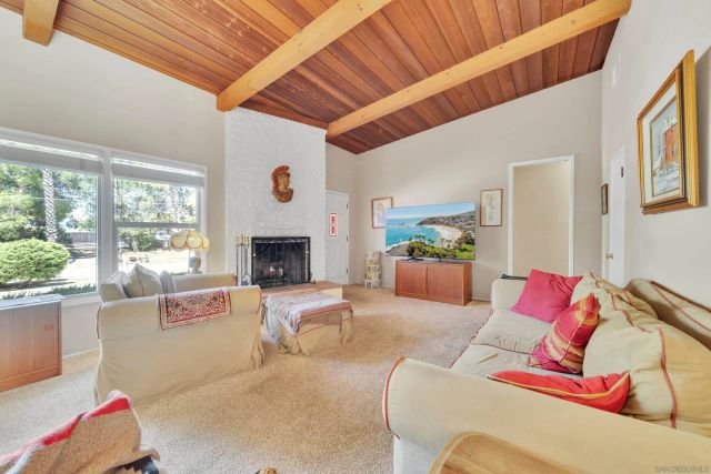 14643 Espola Road, Poway, CA 92064