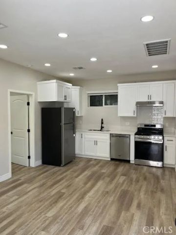 1861 S Redondo Boulevard, Los Angeles, CA 90019