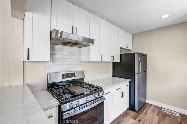 1861 S Redondo Boulevard, Los Angeles, CA 90019