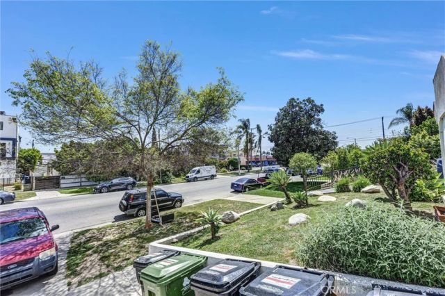 1861 S Redondo Boulevard, Los Angeles, CA 90019