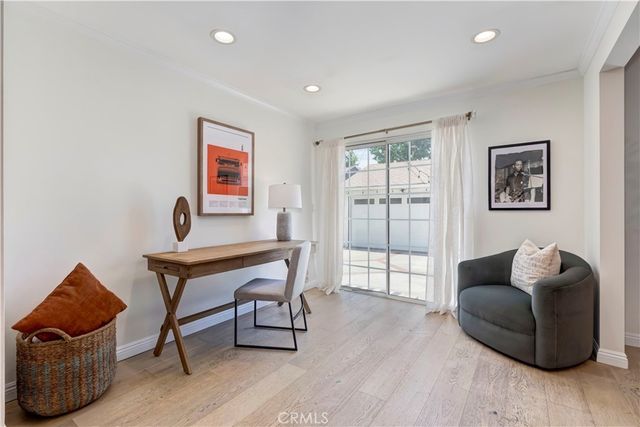 5429 Columbus Avenue, Sherman Oaks, CA 91411