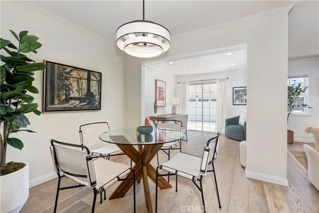 5429 Columbus Avenue, Sherman Oaks, CA 91411