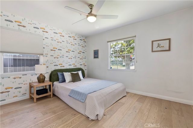 5429 Columbus Avenue, Sherman Oaks, CA 91411