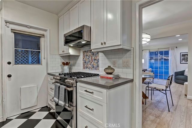 5429 Columbus Avenue, Sherman Oaks, CA 91411