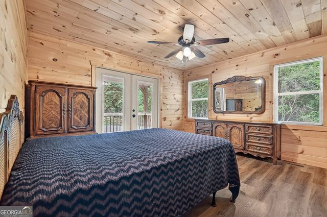 295 Ross Drive, Mineral Bluff, GA 30559