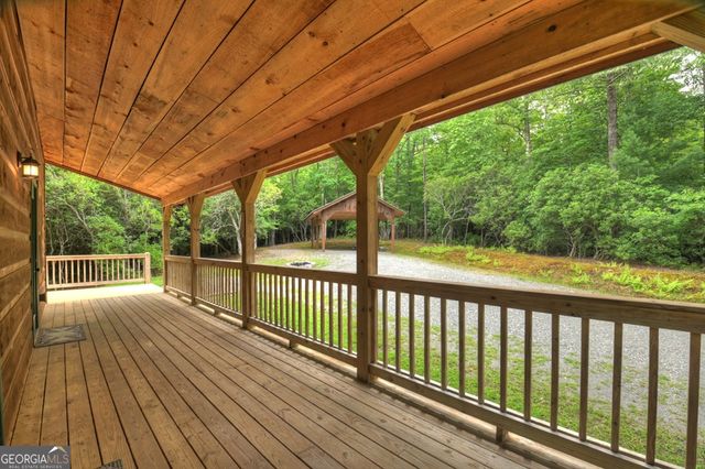 295 Ross Drive, Mineral Bluff, GA 30559
