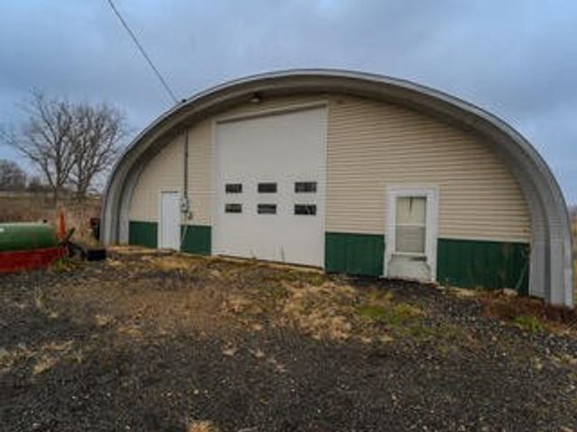 1991 N Concord Road, Albion, MI 49224