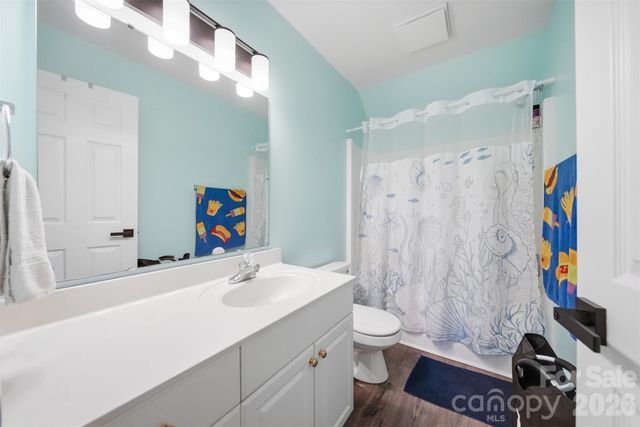 2478 23rd Street NE, Hickory, NC 28601