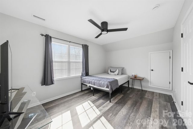 2478 23rd Street NE, Hickory, NC 28601