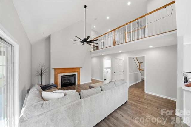 2478 23rd Street NE, Hickory, NC 28601