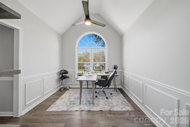 2478 23rd Street NE, Hickory, NC 28601