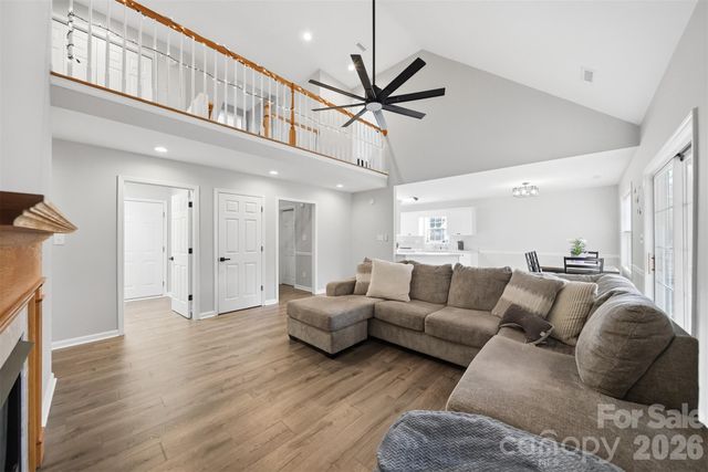 2478 23rd Street NE, Hickory, NC 28601