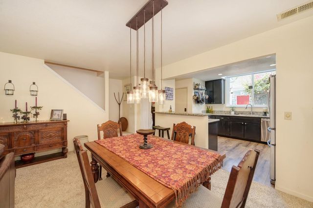 5943 Main Ave #D, Orangevale, CA 95662