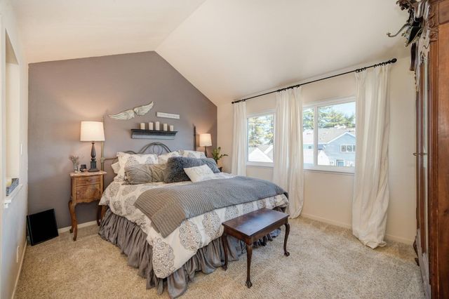5943 Main Ave #D, Orangevale, CA 95662