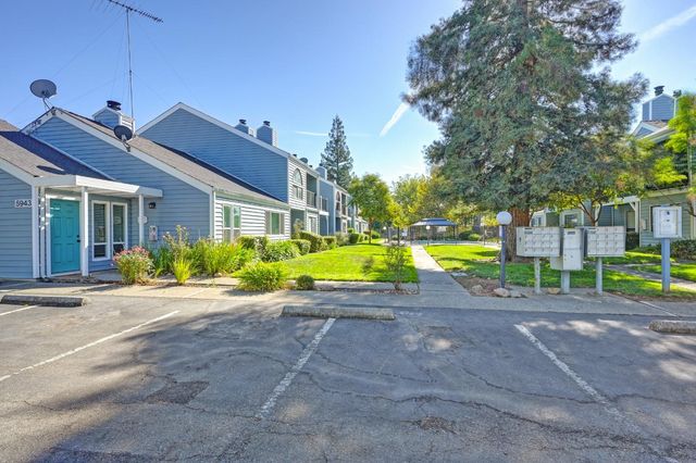 5943 Main Ave #D, Orangevale, CA 95662