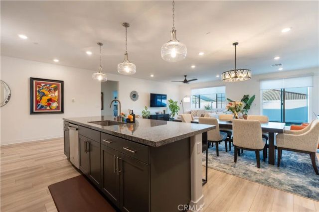 565 Hudson Way, Rialto, CA 92377
