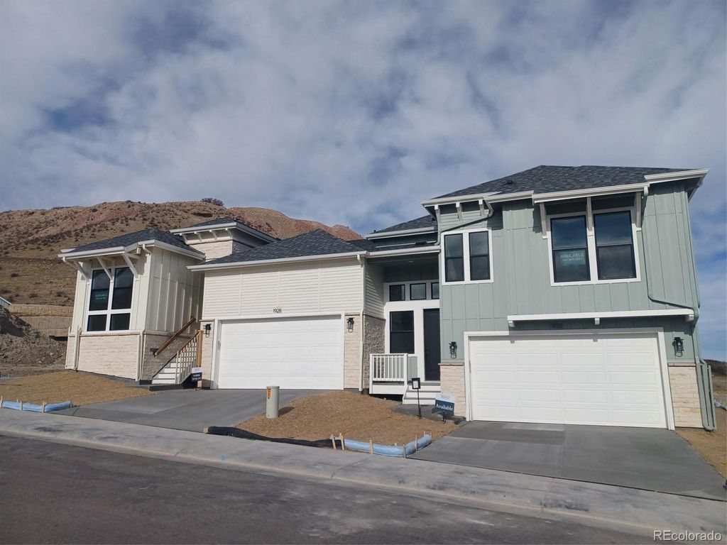1928 Grayside Circle, Castle Rock, CO 80109