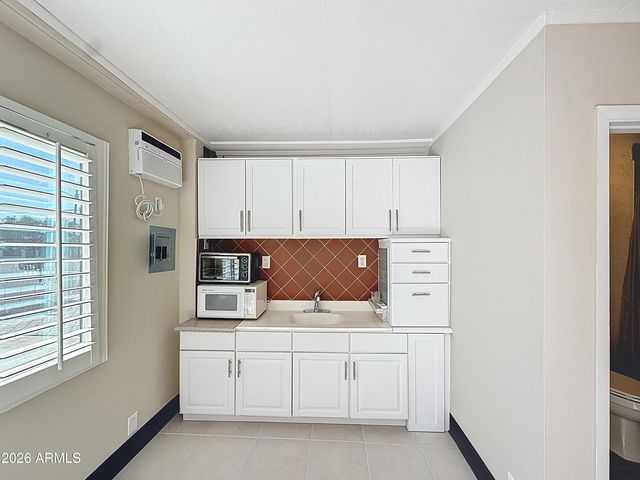 1226 W Purdue Avenue, Phoenix, AZ 85021