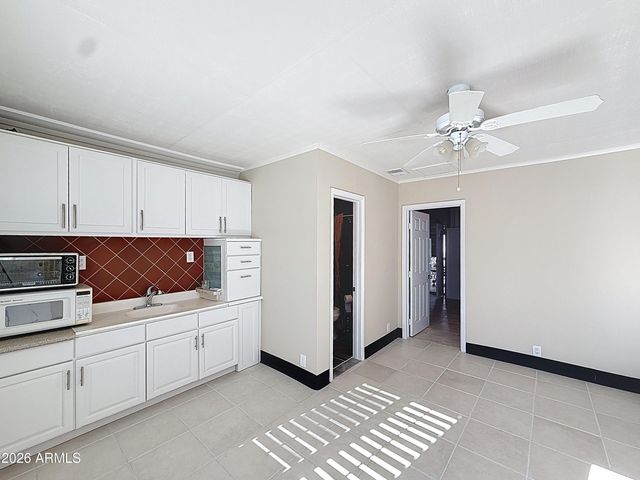 1226 W Purdue Avenue, Phoenix, AZ 85021