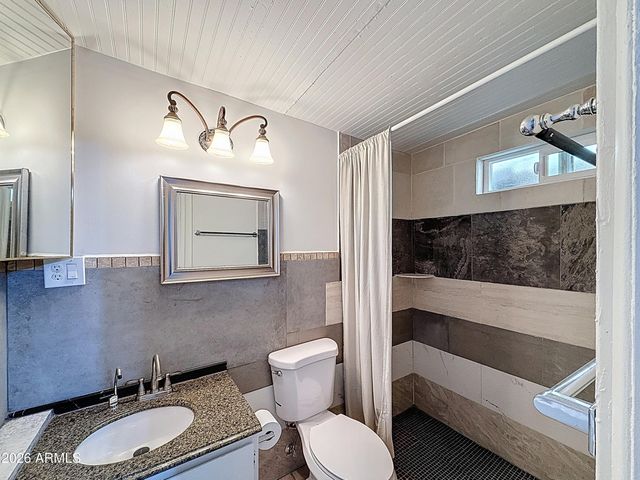 1226 W Purdue Avenue, Phoenix, AZ 85021