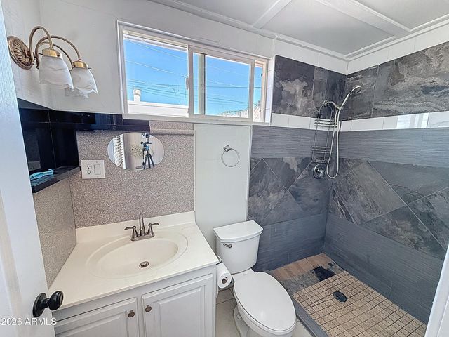 1226 W Purdue Avenue, Phoenix, AZ 85021