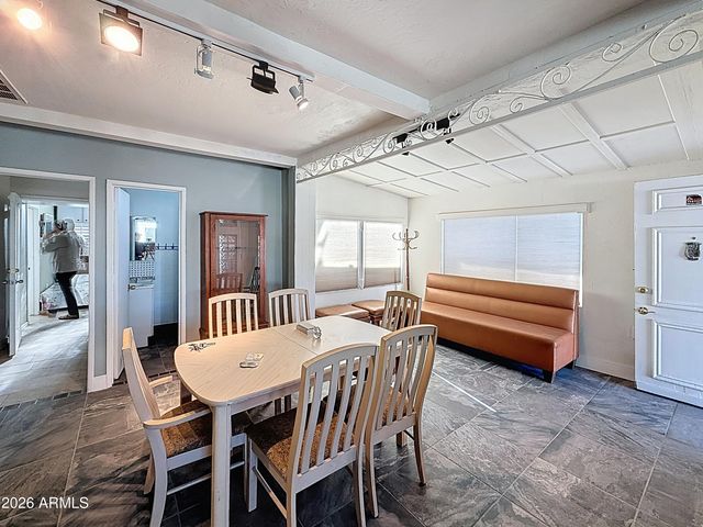 1226 W Purdue Avenue, Phoenix, AZ 85021