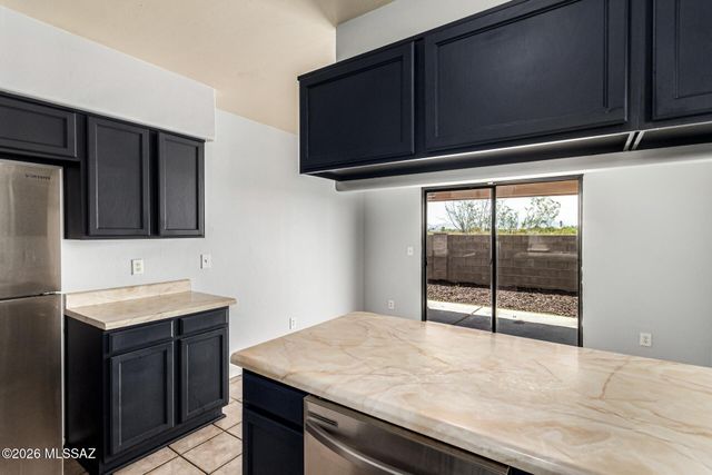 1624 E Calle Grandiosa, Tucson, AZ 85706