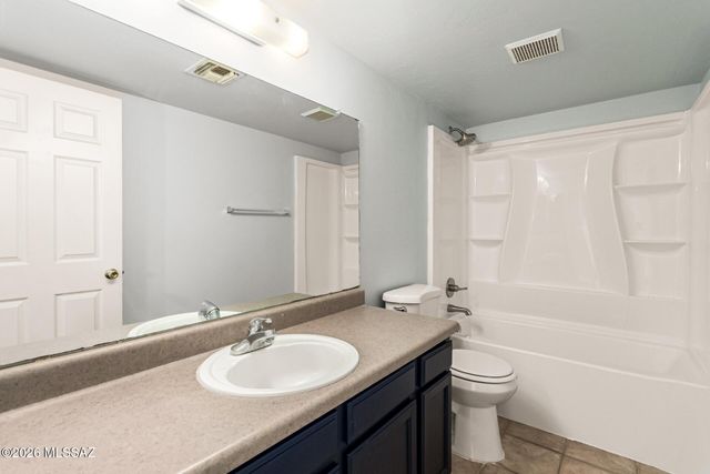 1624 E Calle Grandiosa, Tucson, AZ 85706