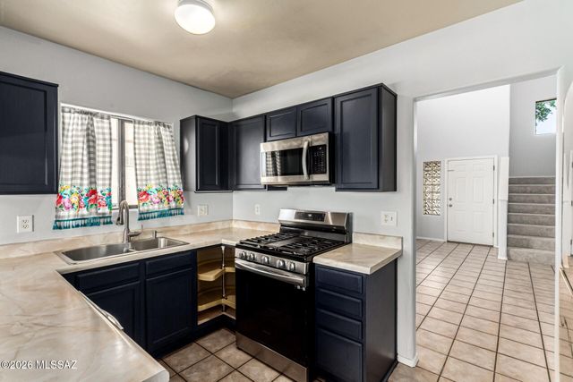 1624 E Calle Grandiosa, Tucson, AZ 85706