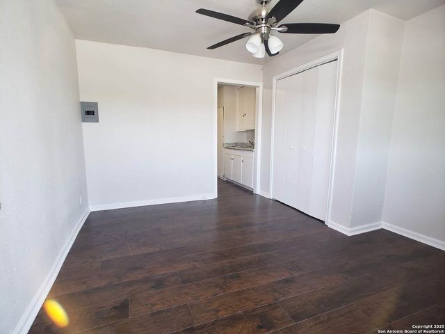 1529 N WALTERS, San Antonio, TX 78202